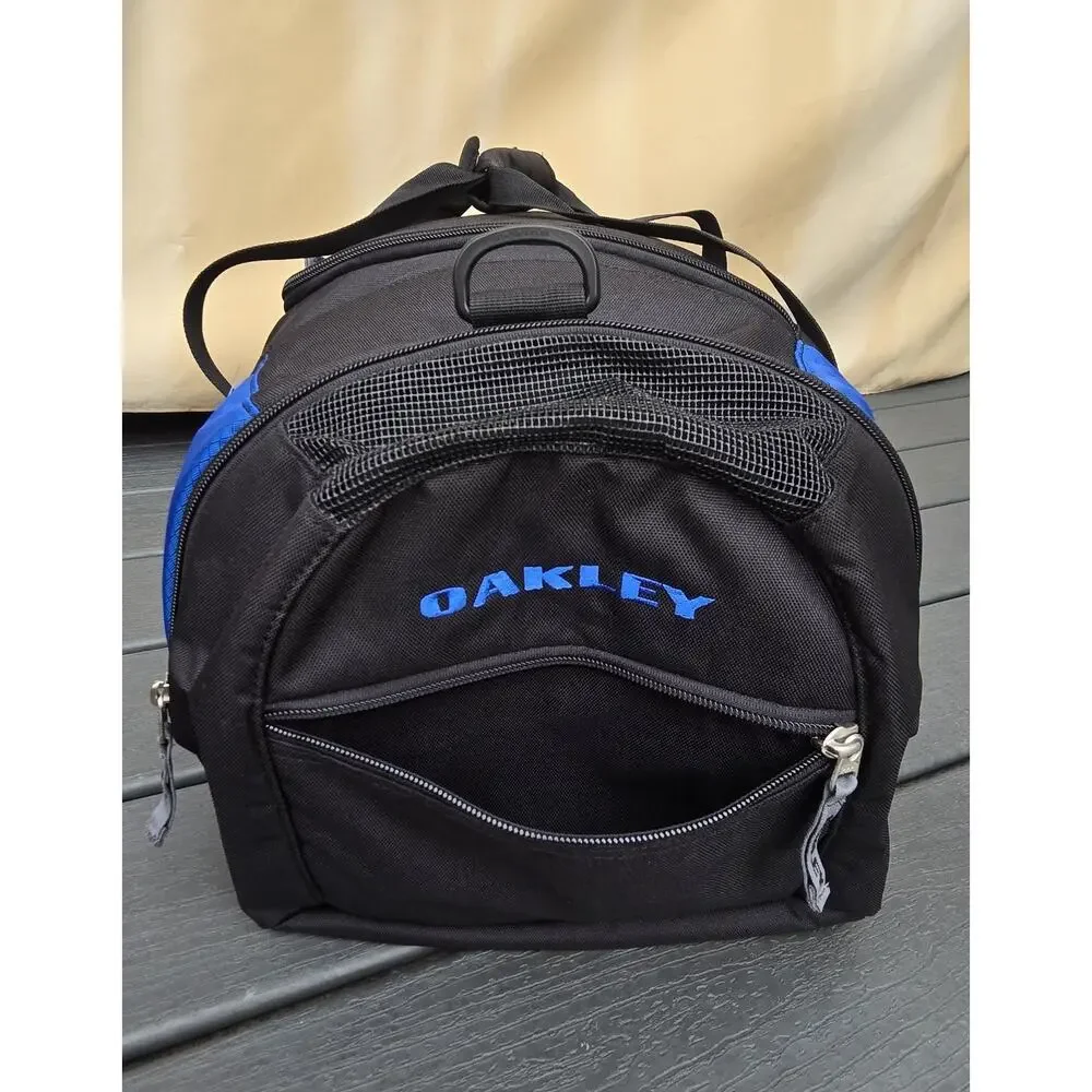 NEW Y2K Vintage Original Y2K Oakley Large Duffel Bag Tactical Gym Travel Tech